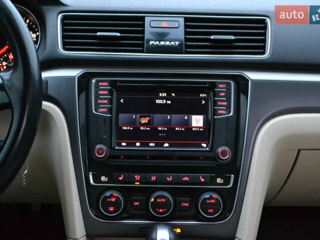 Красный Фольксваген Пассат, объемом двигателя 2 л и пробегом 144 тыс. км за 12999 $, фото 42 на Automoto.ua