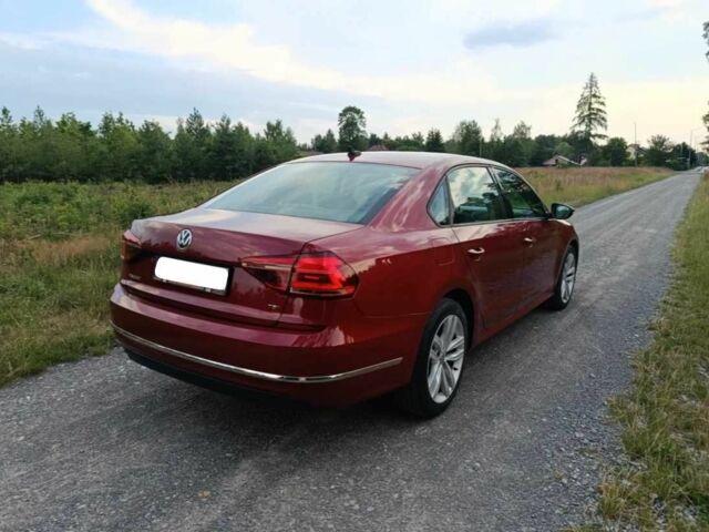 Красный Фольксваген Пассат, объемом двигателя 2 л и пробегом 56 тыс. км за 10250 $, фото 5 на Automoto.ua