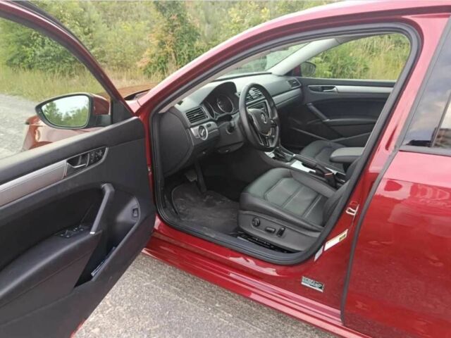 Красный Фольксваген Пассат, объемом двигателя 2 л и пробегом 56 тыс. км за 10250 $, фото 8 на Automoto.ua