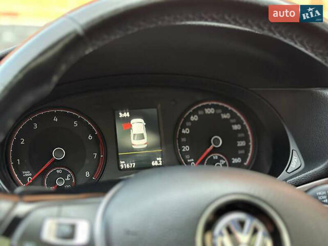Красный Фольксваген Пассат, объемом двигателя 1.98 л и пробегом 95 тыс. км за 19900 $, фото 23 на Automoto.ua