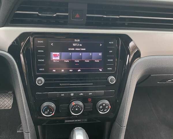 Красный Фольксваген Пассат, объемом двигателя 1.98 л и пробегом 81 тыс. км за 16800 $, фото 28 на Automoto.ua