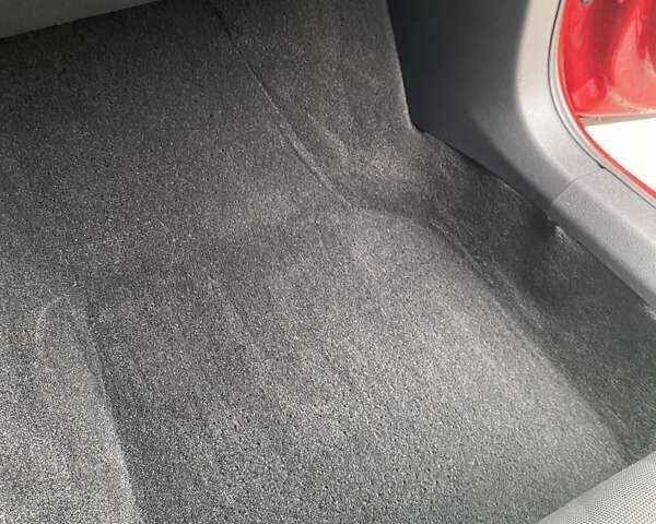 Красный Фольксваген Пассат, объемом двигателя 1.98 л и пробегом 81 тыс. км за 16800 $, фото 39 на Automoto.ua