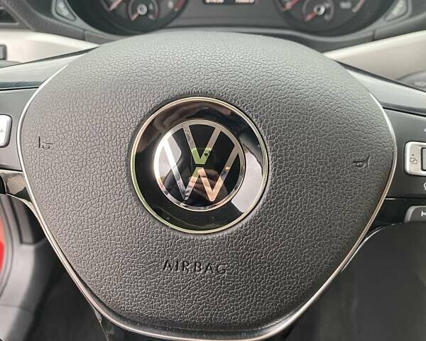 Красный Фольксваген Пассат, объемом двигателя 1.98 л и пробегом 81 тыс. км за 16800 $, фото 34 на Automoto.ua