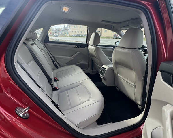 Красный Фольксваген Пассат, объемом двигателя 1.98 л и пробегом 70 тыс. км за 22800 $, фото 20 на Automoto.ua