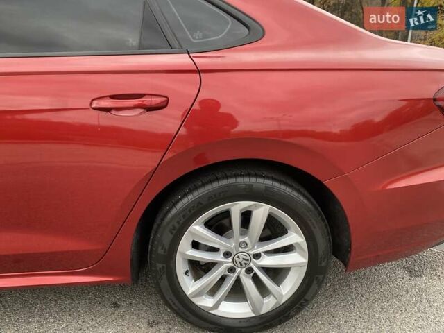 Красный Фольксваген Пассат, объемом двигателя 1.98 л и пробегом 81 тыс. км за 16800 $, фото 58 на Automoto.ua