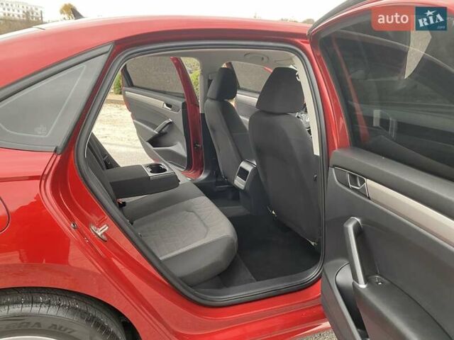Красный Фольксваген Пассат, объемом двигателя 1.98 л и пробегом 81 тыс. км за 16800 $, фото 20 на Automoto.ua
