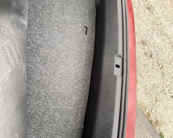 Красный Фольксваген Пассат, объемом двигателя 1.98 л и пробегом 81 тыс. км за 16800 $, фото 52 на Automoto.ua