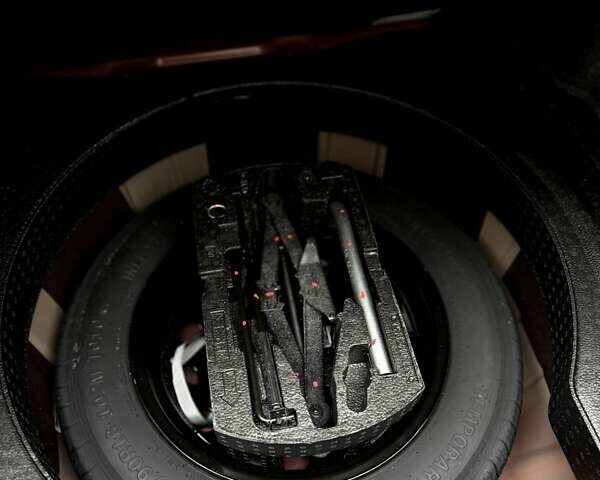 Фольксваген Пассат 2021 у Ромнах на Automoto.ua Червоний Фольксваген Пассат, об'ємом двигуна 1.98 л та пробігом 43 тис. км за 21600 $, фото 30 на Automoto.ua