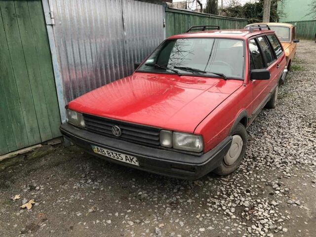 Червоний Фольксваген Пассат, об'ємом двигуна 1.8 л та пробігом 190 тис. км за 1600 $, фото 1 на Automoto.ua