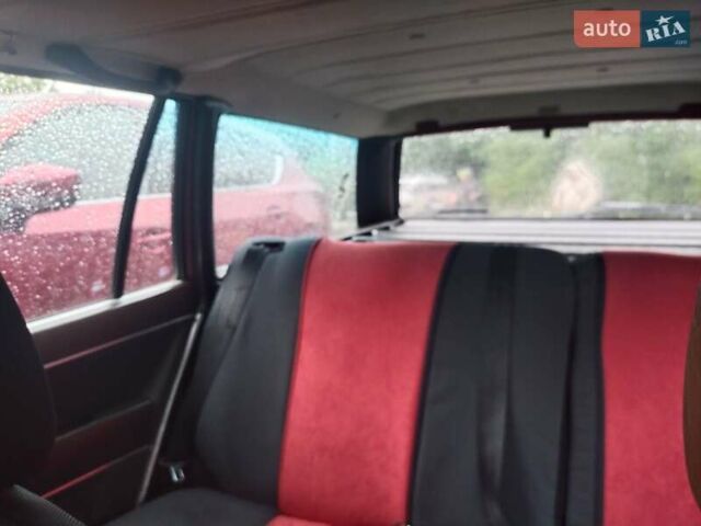 Красный Фольксваген Пассат, объемом двигателя 1.6 л и пробегом 454 тыс. км за 3199 $, фото 11 на Automoto.ua