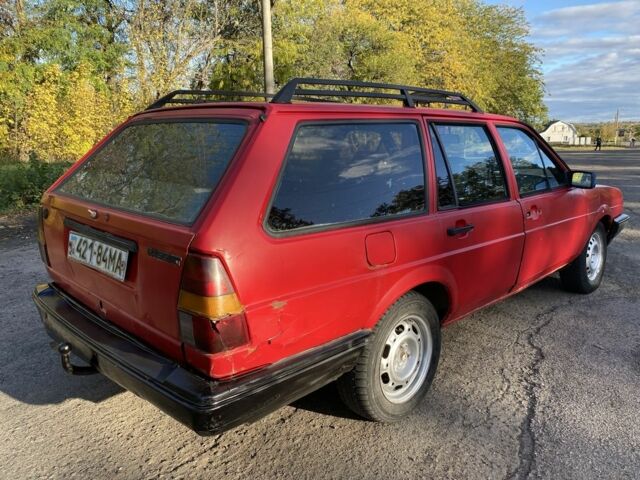 Красный Фольксваген Пассат, объемом двигателя 1.6 л и пробегом 3 тыс. км за 650 $, фото 7 на Automoto.ua