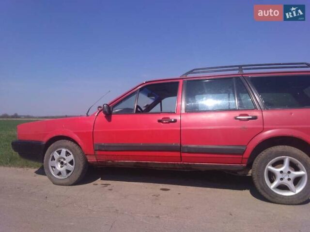 Красный Фольксваген Пассат, объемом двигателя 1.6 л и пробегом 400 тыс. км за 458 $, фото 9 на Automoto.ua