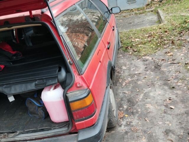 Червоний Фольксваген Пассат, об'ємом двигуна 0 л та пробігом 430 тис. км за 1500 $, фото 1 на Automoto.ua