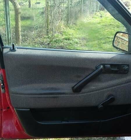 Красный Фольксваген Пассат, объемом двигателя 1.8 л и пробегом 480 тыс. км за 2400 $, фото 6 на Automoto.ua