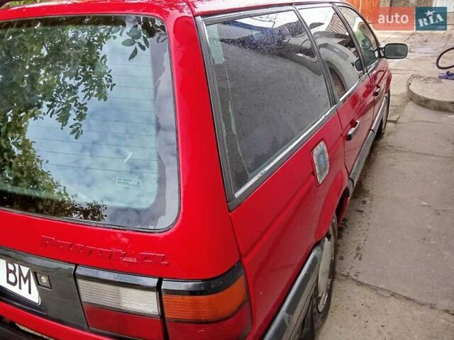 Красный Фольксваген Пассат, объемом двигателя 1.6 л и пробегом 258 тыс. км за 1150 $, фото 6 на Automoto.ua