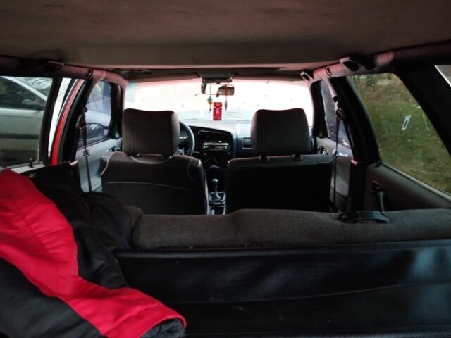 Червоний Фольксваген Пассат, об'ємом двигуна 0 л та пробігом 430 тис. км за 1500 $, фото 2 на Automoto.ua