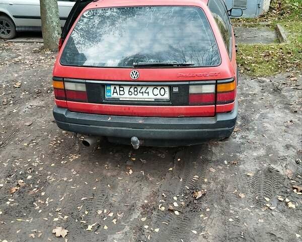 Красный Фольксваген Пассат, объемом двигателя 1.78 л и пробегом 431 тыс. км за 1600 $, фото 5 на Automoto.ua