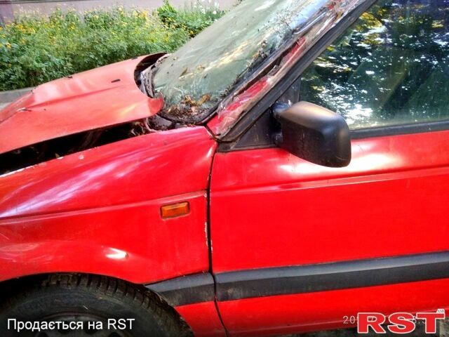 Червоний Фольксваген Пассат, об'ємом двигуна 1.8 л та пробігом 300 тис. км за 500 $, фото 2 на Automoto.ua