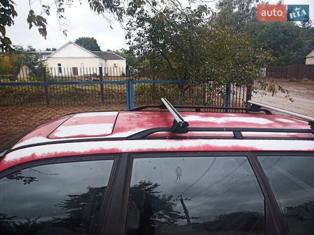 Красный Фольксваген Пассат, объемом двигателя 1.78 л и пробегом 385 тыс. км за 1850 $, фото 6 на Automoto.ua