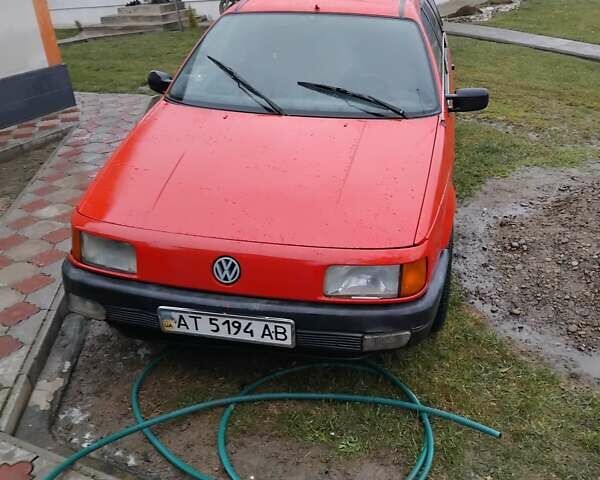 Червоний Фольксваген Пассат, об'ємом двигуна 1.6 л та пробігом 340 тис. км за 2200 $, фото 7 на Automoto.ua