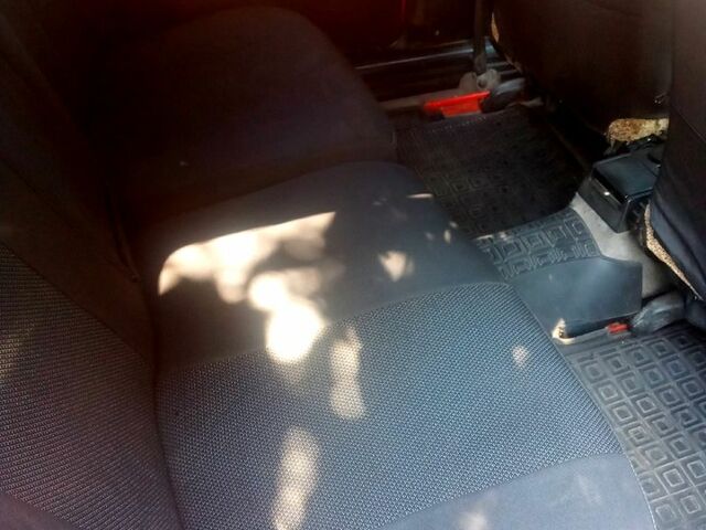 Красный Фольксваген Пассат, объемом двигателя 2 л и пробегом 0 тыс. км за 1800 $, фото 6 на Automoto.ua