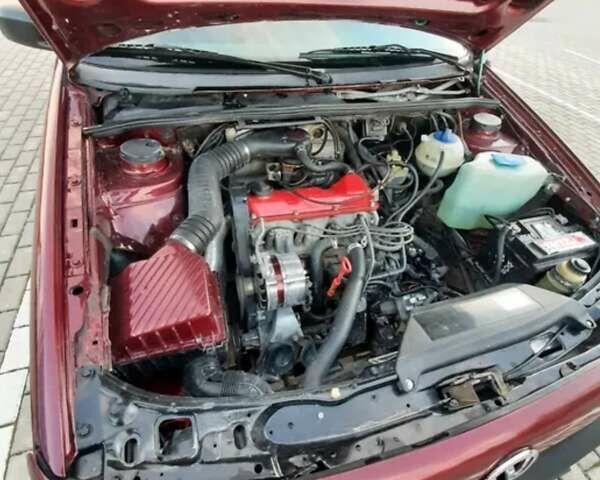 Красный Фольксваген Пассат, объемом двигателя 1.8 л и пробегом 380 тыс. км за 2600 $, фото 13 на Automoto.ua