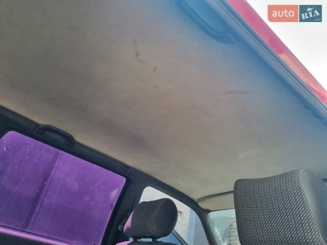 Красный Фольксваген Пассат, объемом двигателя 1.8 л и пробегом 395 тыс. км за 1500 $, фото 20 на Automoto.ua