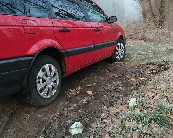 Червоний Фольксваген Пассат, об'ємом двигуна 1.78 л та пробігом 423 тис. км за 2900 $, фото 22 на Automoto.ua