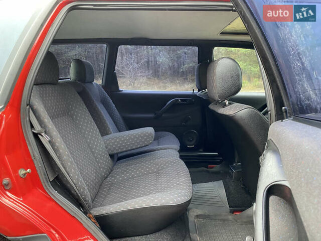 Червоний Фольксваген Пассат, об'ємом двигуна 1.78 л та пробігом 420 тис. км за 3450 $, фото 17 на Automoto.ua