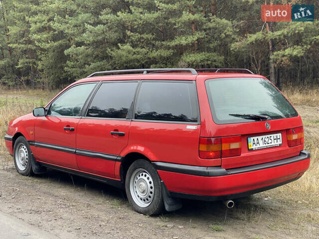 Червоний Фольксваген Пассат, об'ємом двигуна 1.78 л та пробігом 420 тис. км за 3450 $, фото 6 на Automoto.ua