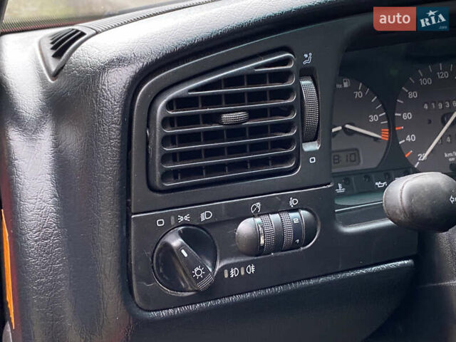 Червоний Фольксваген Пассат, об'ємом двигуна 1.78 л та пробігом 420 тис. км за 3450 $, фото 27 на Automoto.ua