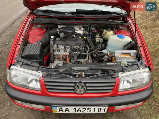 Червоний Фольксваген Пассат, об'ємом двигуна 1.78 л та пробігом 420 тис. км за 3450 $, фото 43 на Automoto.ua
