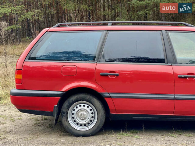 Червоний Фольксваген Пассат, об'ємом двигуна 1.78 л та пробігом 420 тис. км за 3450 $, фото 30 на Automoto.ua