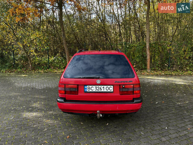 Червоний Фольксваген Пассат, об'ємом двигуна 1.78 л та пробігом 200 тис. км за 1850 $, фото 4 на Automoto.ua