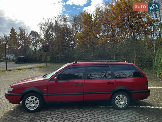 Червоний Фольксваген Пассат, об'ємом двигуна 1.78 л та пробігом 200 тис. км за 1850 $, фото 6 на Automoto.ua