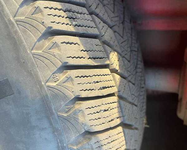 Червоний Фольксваген Пассат, об'ємом двигуна 1.98 л та пробігом 400 тис. км за 2700 $, фото 12 на Automoto.ua