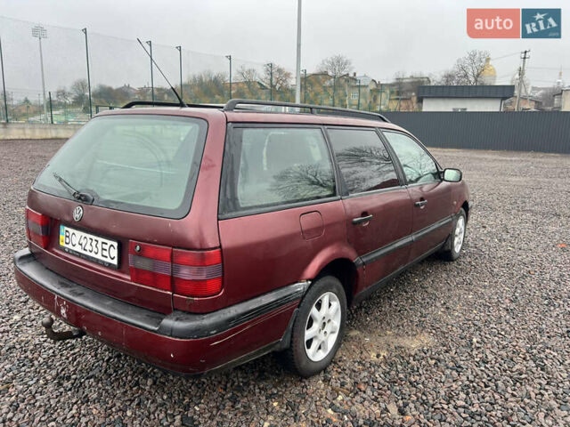 Красный Фольксваген Пассат, объемом двигателя 1.9 л и пробегом 499 тыс. км за 1350 $, фото 6 на Automoto.ua