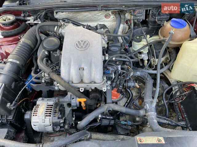 Червоний Фольксваген Пассат, об'ємом двигуна 1.6 л та пробігом 340 тис. км за 3450 $, фото 34 на Automoto.ua