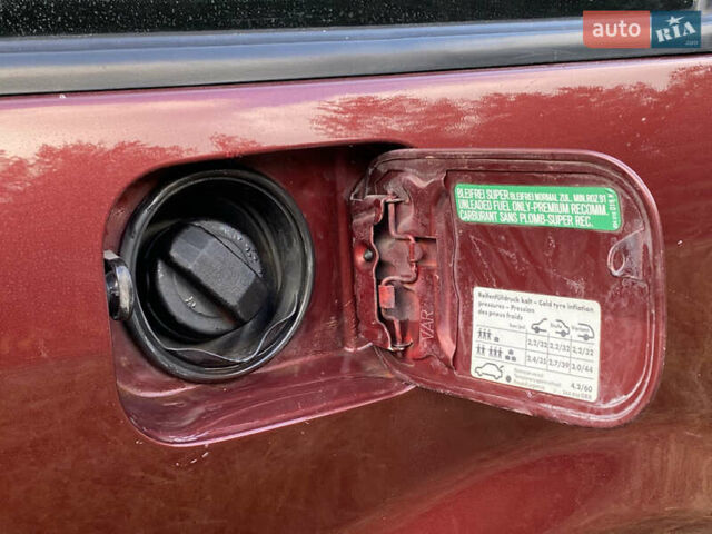 Червоний Фольксваген Пассат, об'ємом двигуна 1.6 л та пробігом 340 тис. км за 3450 $, фото 38 на Automoto.ua