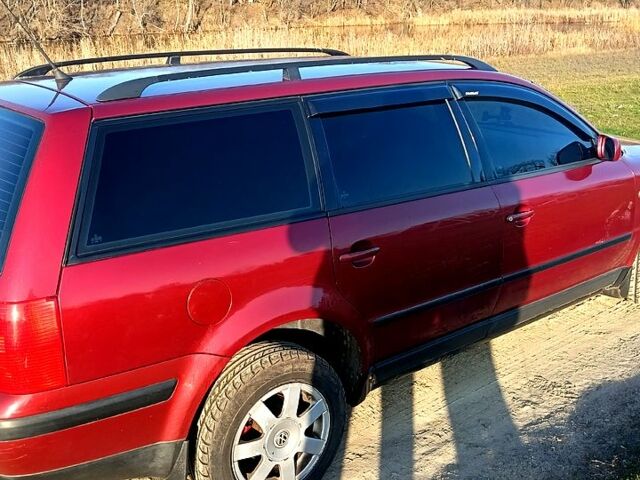 Червоний Фольксваген Пассат, об'ємом двигуна 1.9 л та пробігом 470 тис. км за 3900 $, фото 4 на Automoto.ua