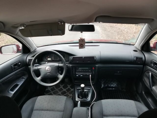 Червоний Фольксваген Пассат, об'ємом двигуна 0 л та пробігом 340 тис. км за 2250 $, фото 8 на Automoto.ua