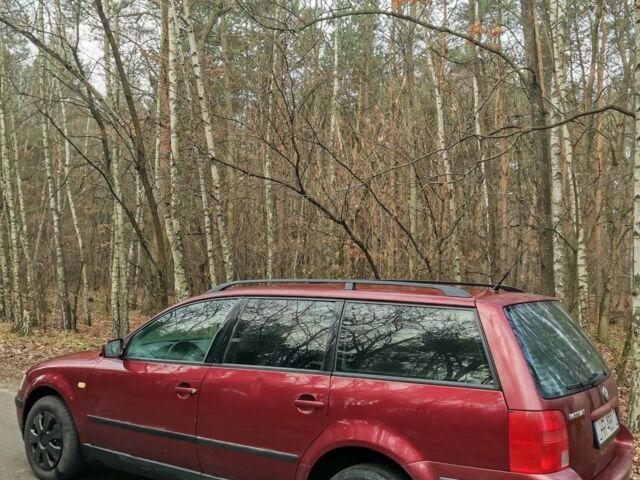 Червоний Фольксваген Пассат, об'ємом двигуна 0 л та пробігом 340 тис. км за 2250 $, фото 2 на Automoto.ua