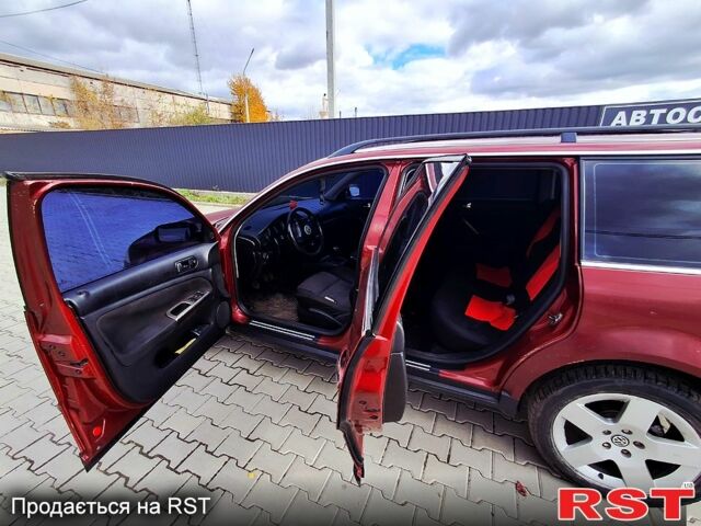 Червоний Фольксваген Пассат, об'ємом двигуна 1.8 л та пробігом 232 тис. км за 4000 $, фото 4 на Automoto.ua