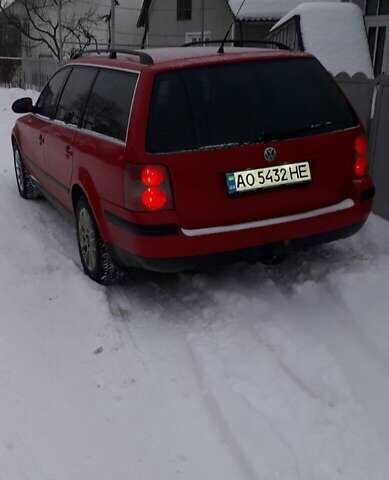 Червоний Фольксваген Пассат, об'ємом двигуна 2 л та пробігом 280 тис. км за 5300 $, фото 1 на Automoto.ua