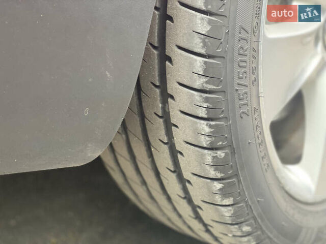 Красный Фольксваген Пассат, объемом двигателя 2 л и пробегом 290 тыс. км за 6500 $, фото 15 на Automoto.ua