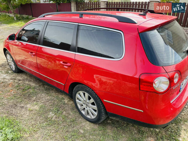 Красный Фольксваген Пассат, объемом двигателя 2 л и пробегом 255 тыс. км за 6100 $, фото 2 на Automoto.ua