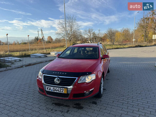 Красный Фольксваген Пассат, объемом двигателя 1.4 л и пробегом 200 тыс. км за 4750 $, фото 1 на Automoto.ua