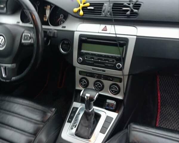 Красный Фольксваген Пассат, объемом двигателя 1.4 л и пробегом 266 тыс. км за 6700 $, фото 10 на Automoto.ua