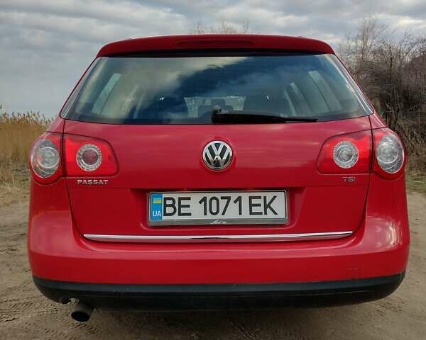 Червоний Фольксваген Пассат, об'ємом двигуна 1.4 л та пробігом 226 тис. км за 5500 $, фото 3 на Automoto.ua