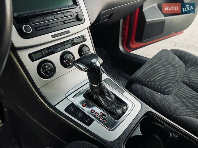 Красный Фольксваген Пассат, объемом двигателя 0 л и пробегом 235 тыс. км за 4999 $, фото 19 на Automoto.ua